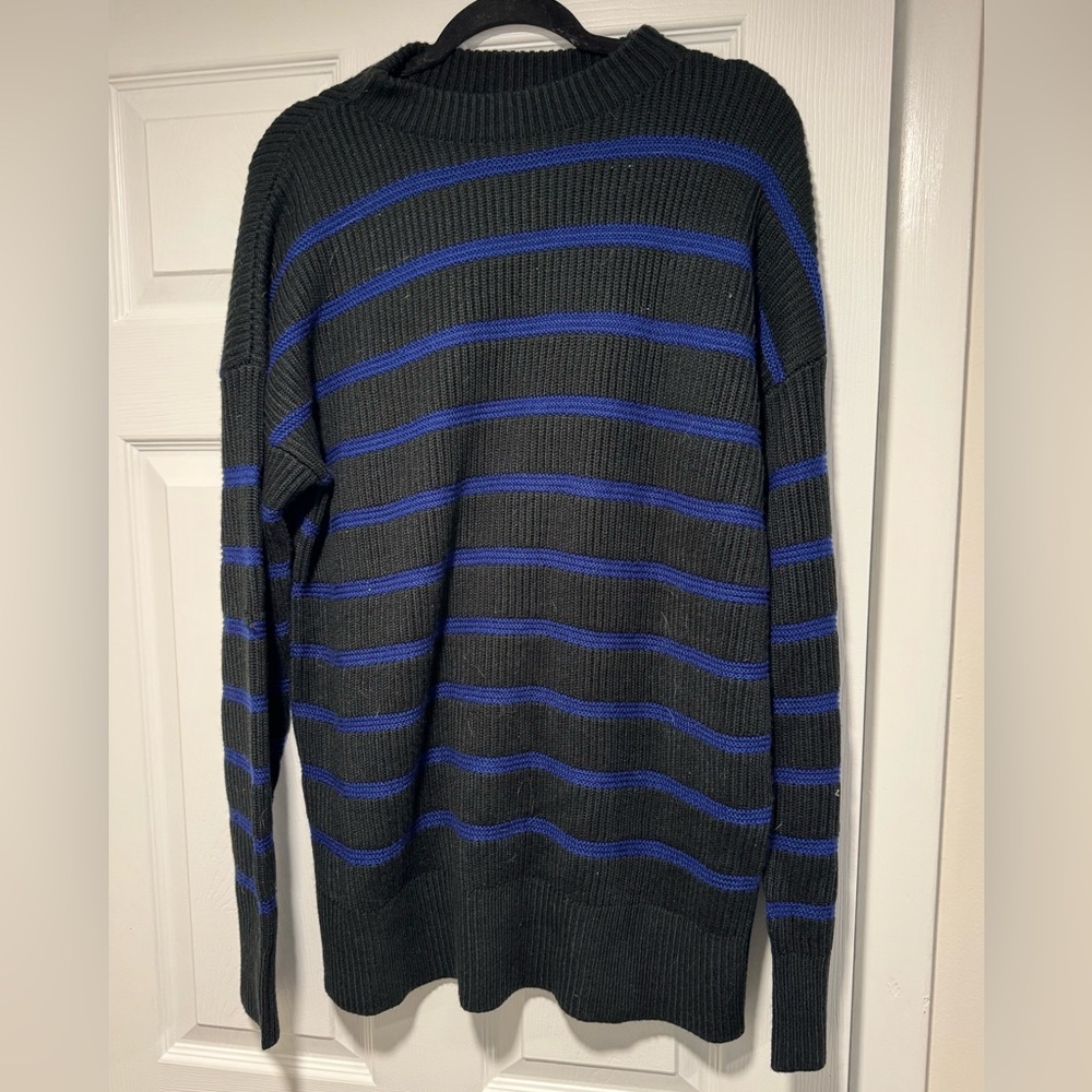 Zara Men's Sweater in Black and Blue Stripes